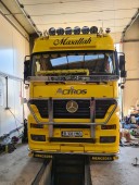 Sigla capota cromata ACTROS iluminata LED ALB